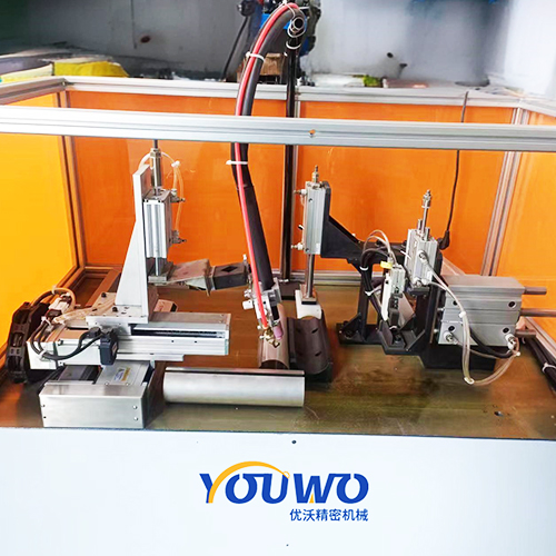 非標(biāo)類(lèi)焊接設(shè)備